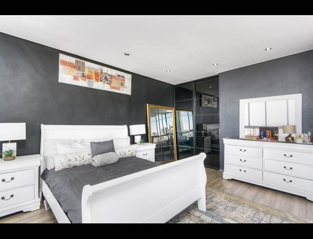 1 BEDROOM APARTMENT FOR SALE IN BRAAMFONTEIN